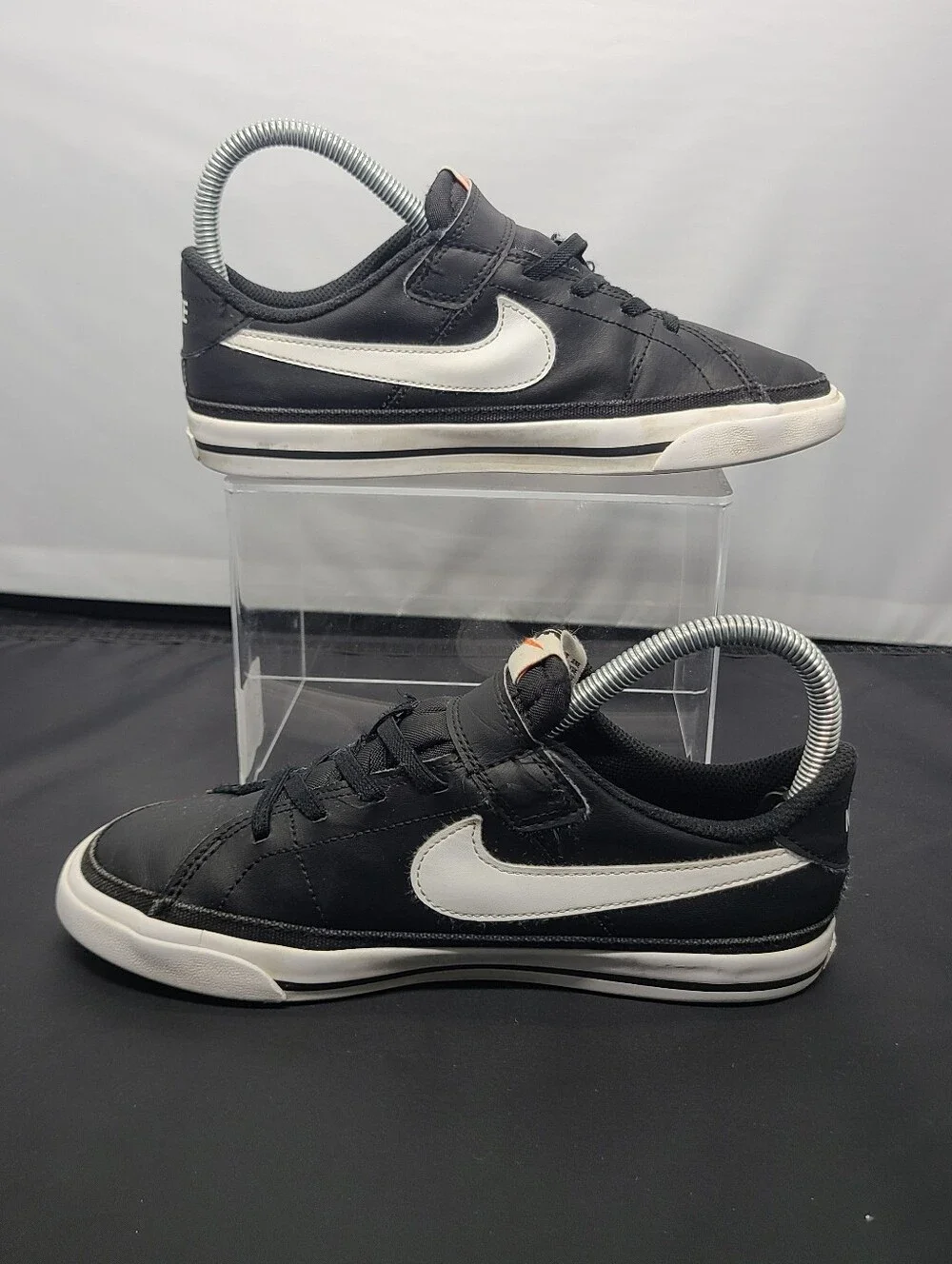Nike Court Legacy Black White Hook and Loop EUC kids Size 3Y